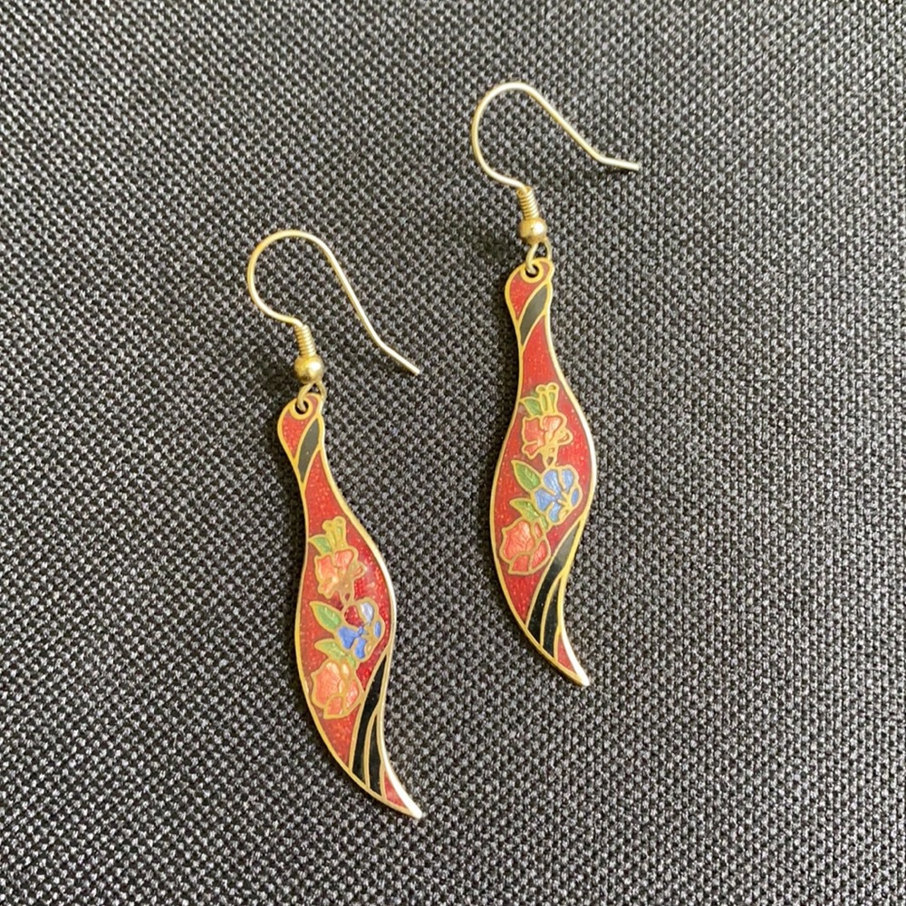 Earrings - Picture 3 of 5